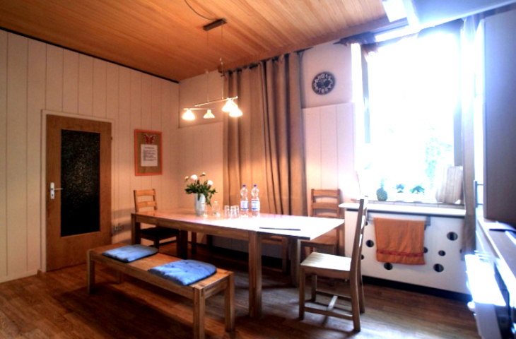 82ba187d0a6c48d5f63459d45752e553bdf7451b